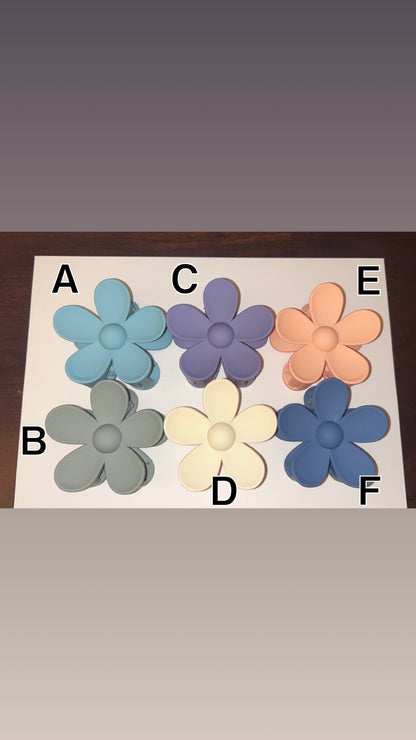 Flower Matte Hair Claw Clip