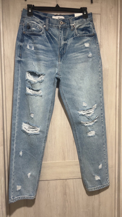 High Waisted relaxed thigh/Taperd leg mom Kancan jeans