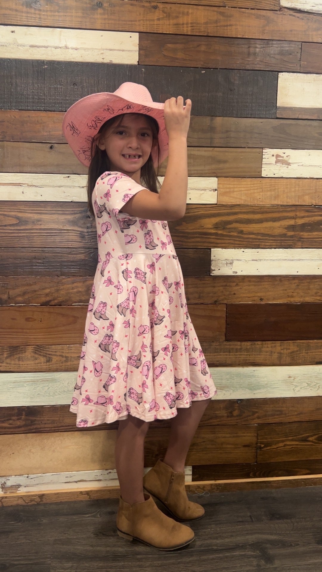 Girls pink Western boots & bows Short Sleeve Dress